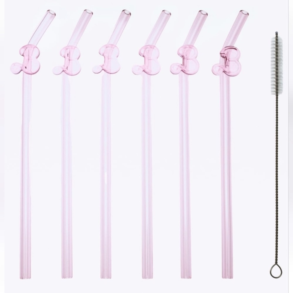 ZARA x BARBIE THE MOVIE Glass Straws